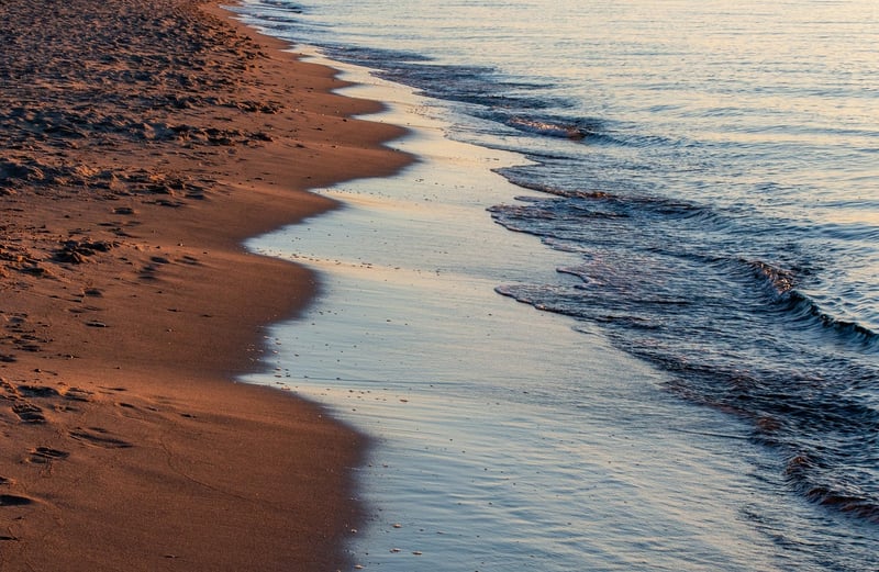 Sunbeam Serenity Retreat Beach